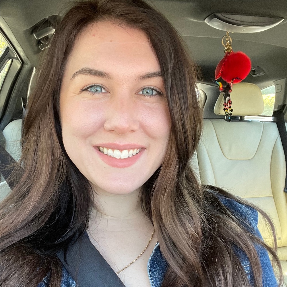 Meet your Posher, Estelle